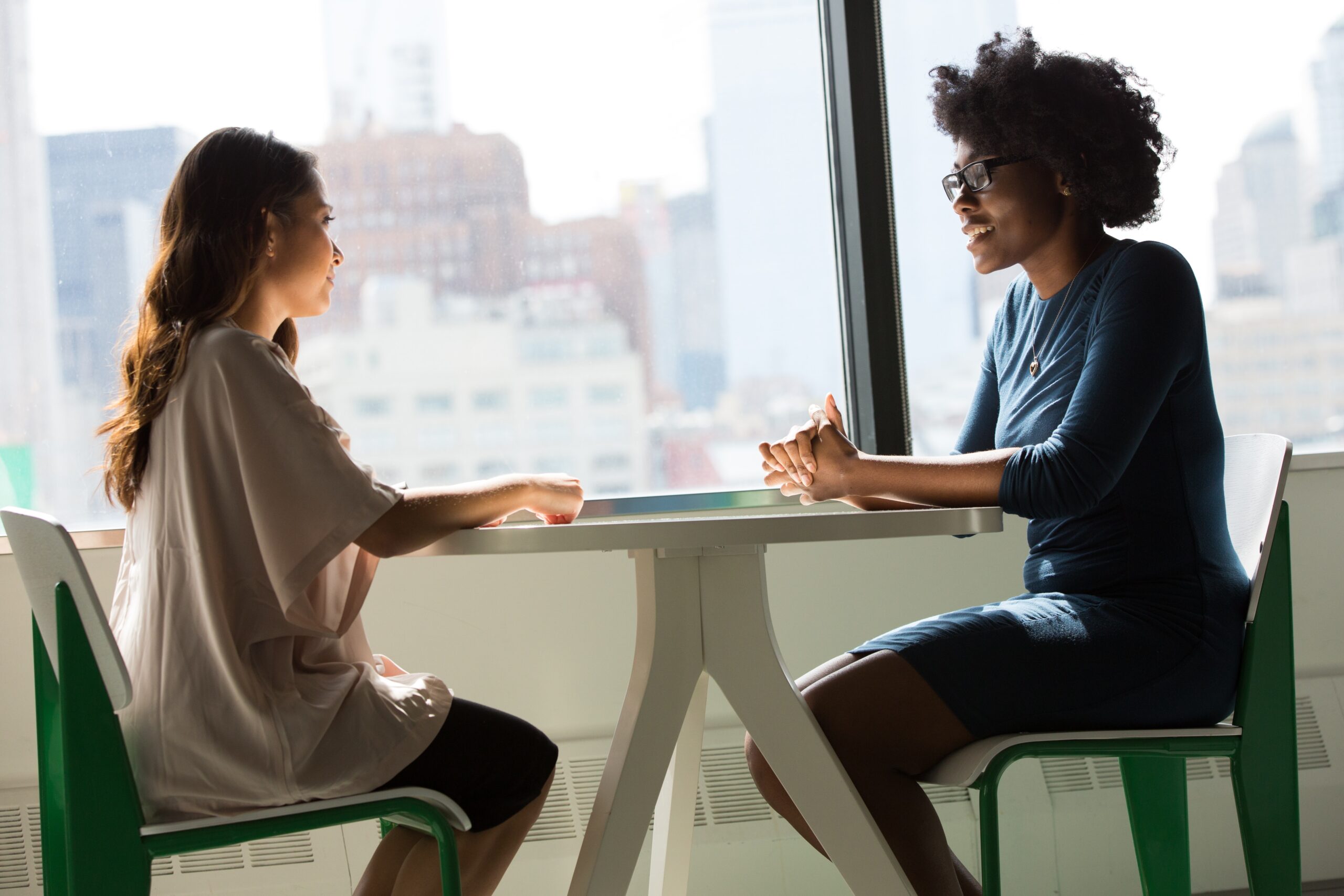 Closing the Gap: Exploring the Influence of Technology in Cross-Cultural Interviews